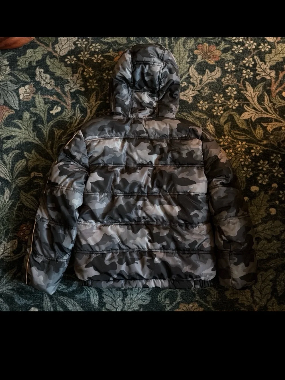 Hurley Kids' Gray & Black Camo Puffer Jacket with Orange Lining